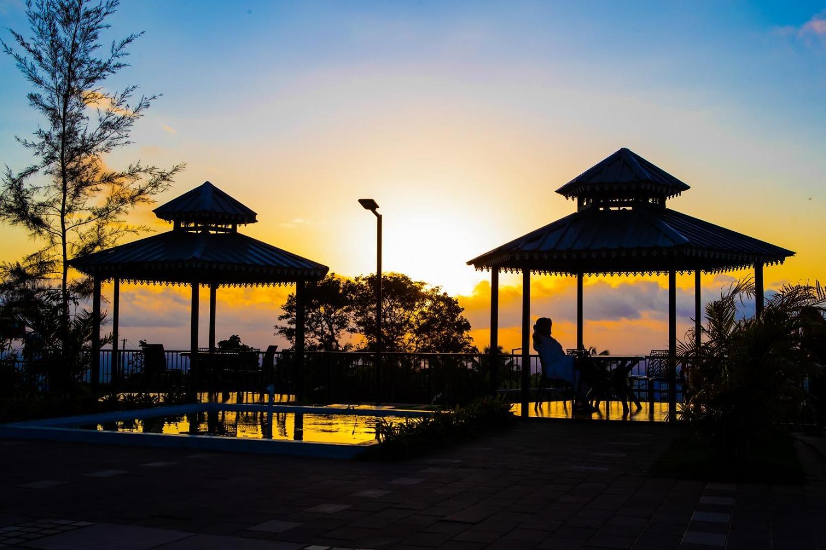 Misty Green Hills Parks & Resorts Kondotty Экстерьер фото