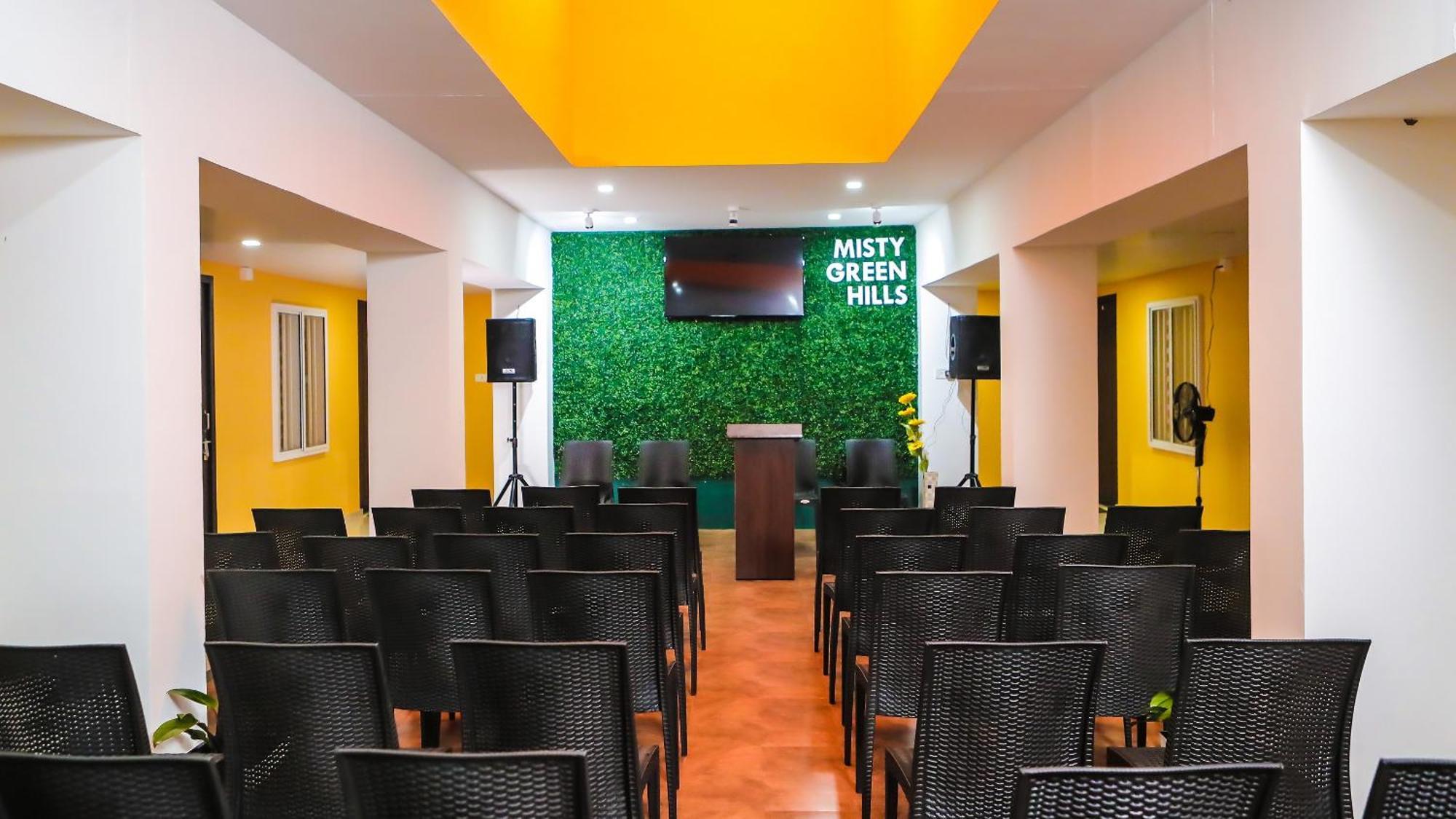 Misty Green Hills Parks & Resorts Kondotty Экстерьер фото